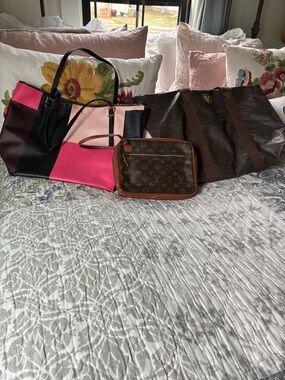 Louis Vuitton project, Kate Spade project 
Mario Valentino bag